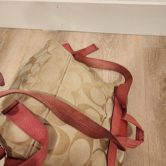 Coach Signature SIS Backpack - Picture 10 of 14